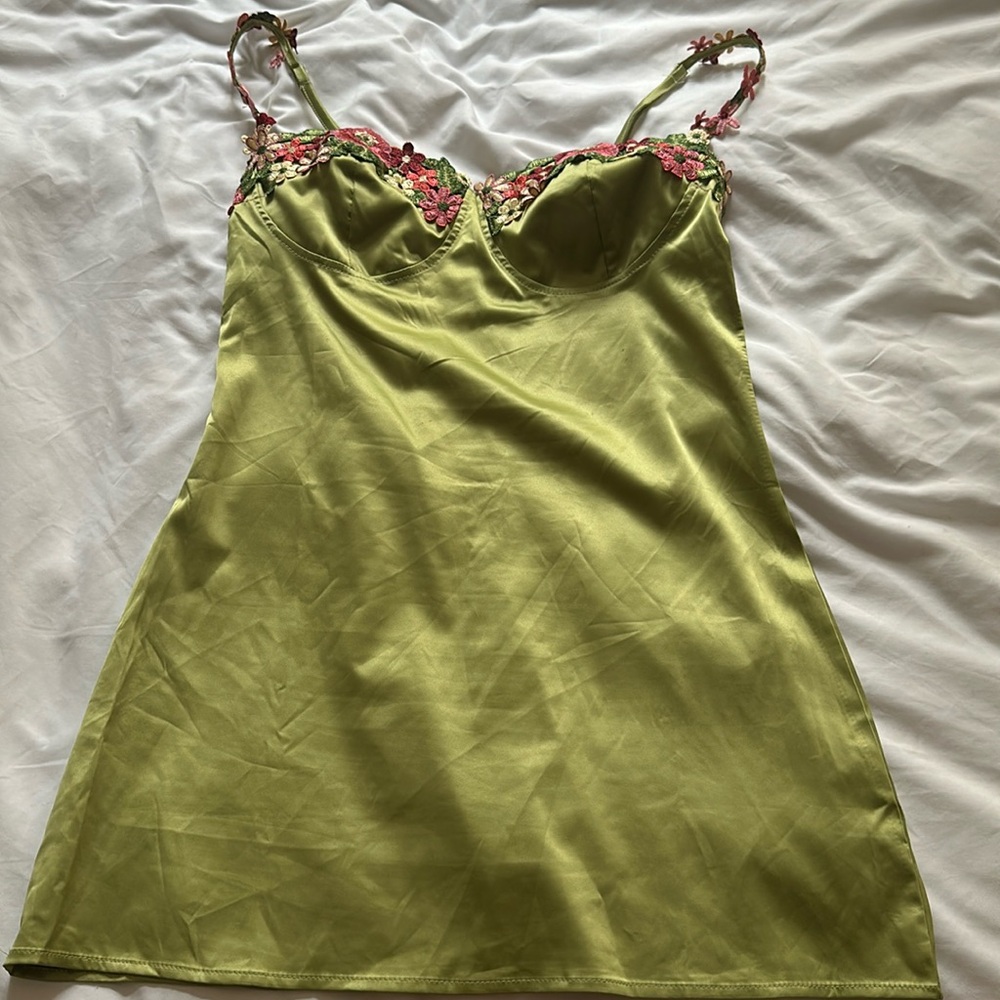 Green flower dress